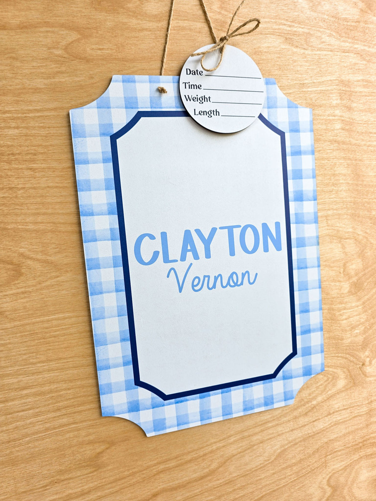 Detachable newborn birth stat round with date, time, weight and length